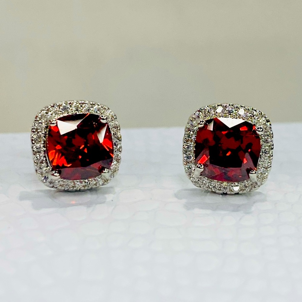 COPY - Deep red crystal stud earrings